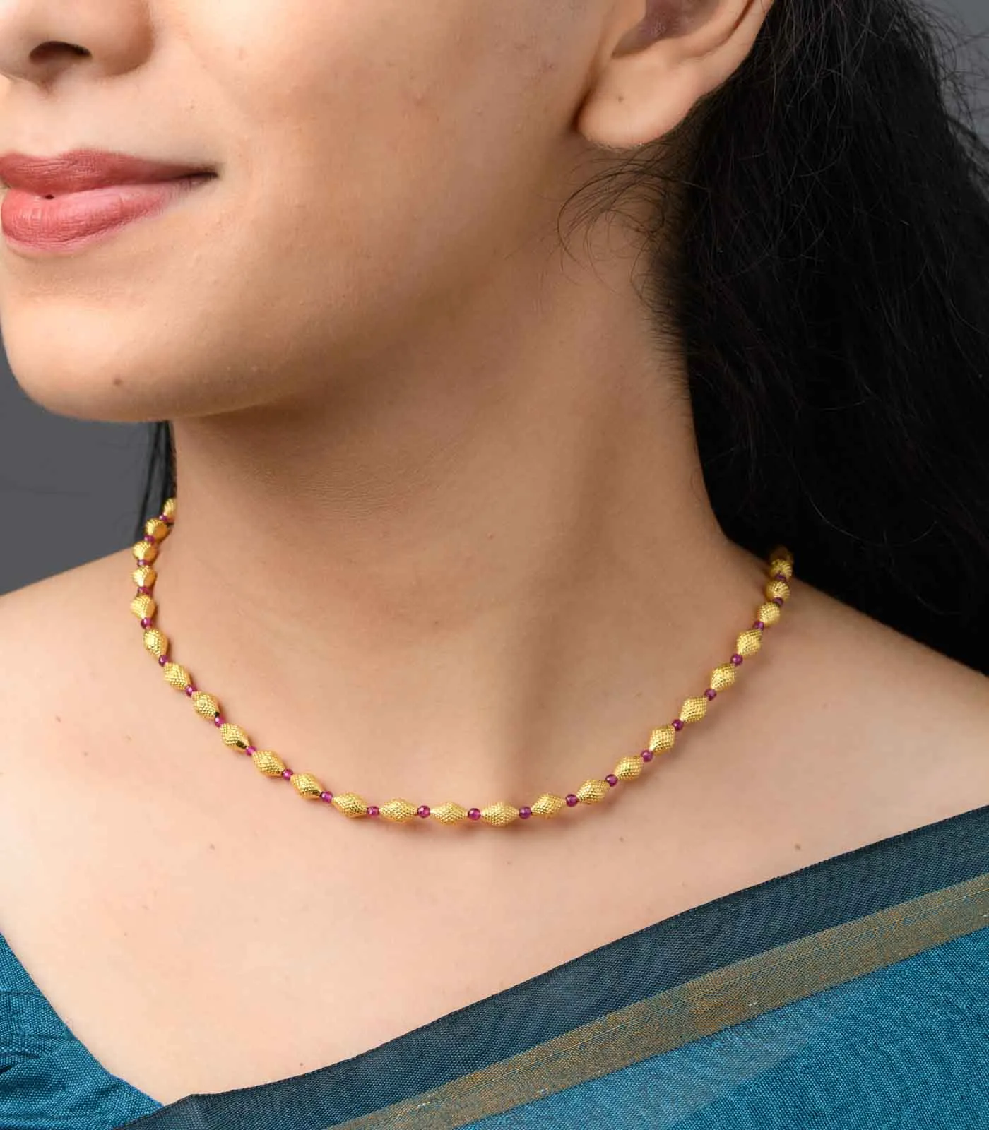 Conical Bead Single Color Gold Necklace